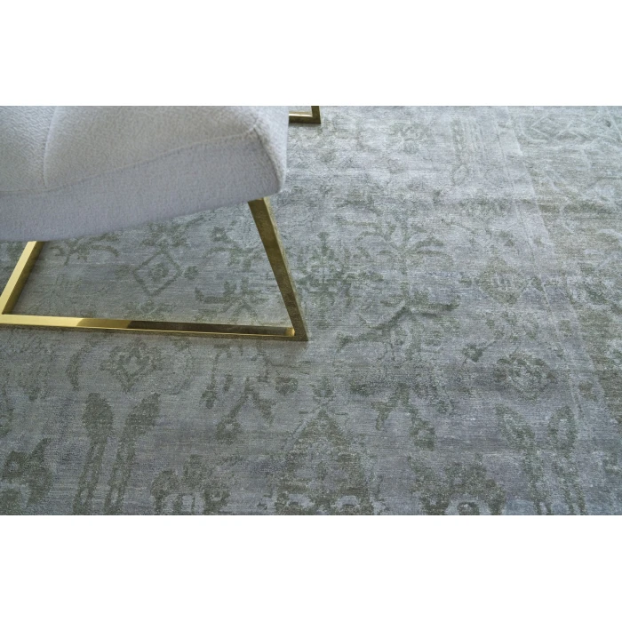 Exquisite Rugs Antique'd Silk Aqua 36328X10 8ft.X10ft. Rect. Rug