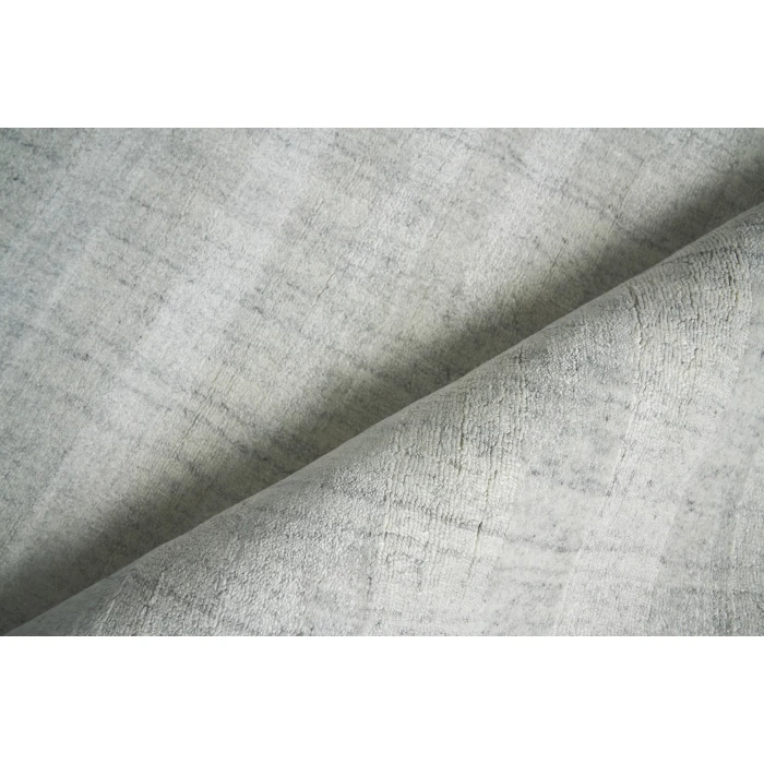 Exquisite Rugs Robin Stripe Ivory/Gray 378314X18 14ft.X18ft. Rect. Rug