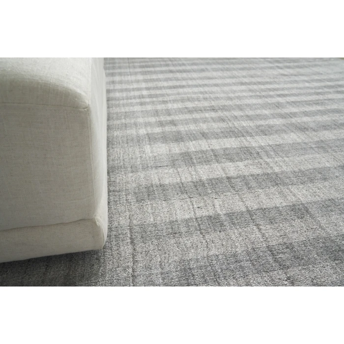 Exquisite Rugs Robin Stripe Gray 378514X18 14ft.X18ft. Rect. Rug