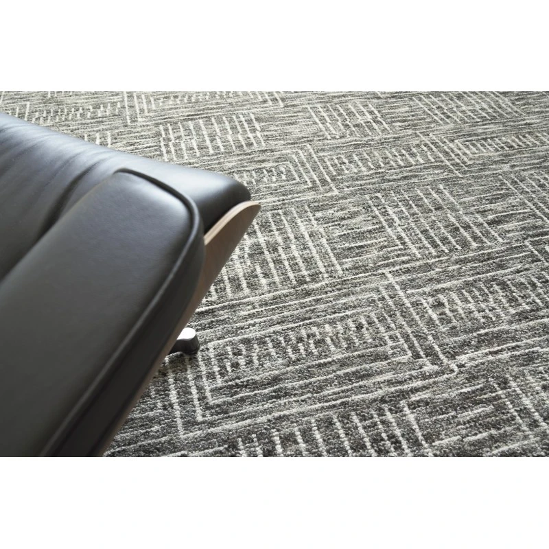 Exquisite Rugs Aldridge Charcoal/Ivory 381066X17 6ft.6in.X17ft. Rect. Rug
