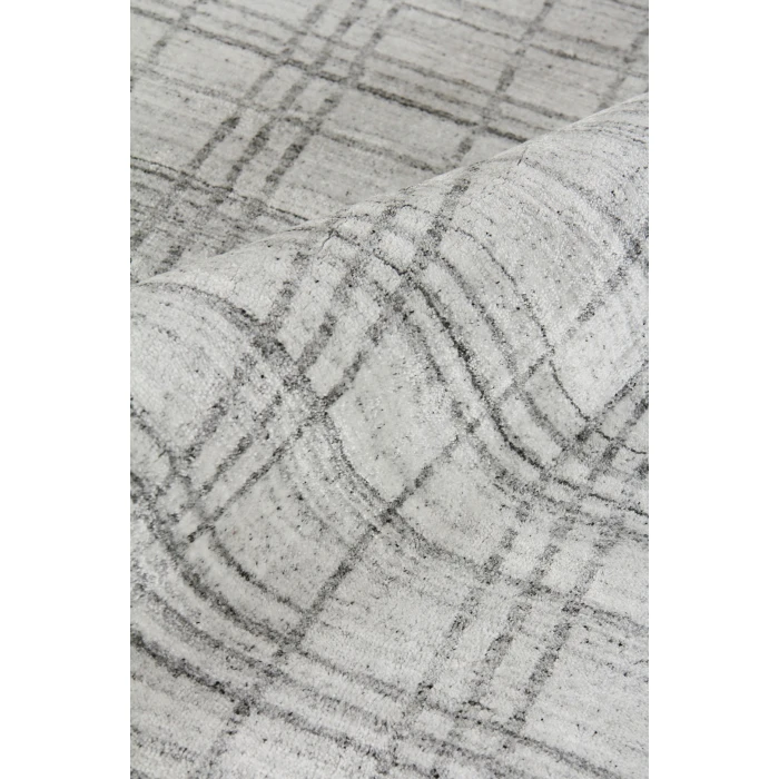 Exquisite Rugs Fairbanks White/Gray 383814X18 14ft.X18ft. Rect. Rug