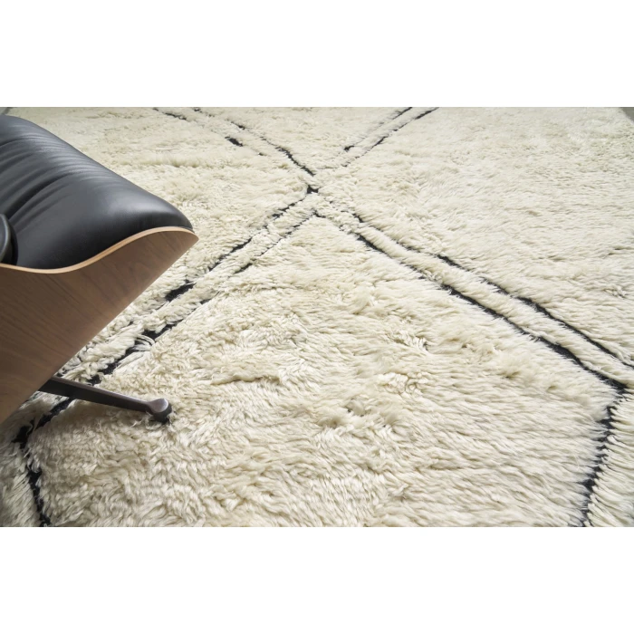 Exquisite Rugs Moroccan Ivory/Black 38531X16 1ft.X1ft.6in. Rect. Rug