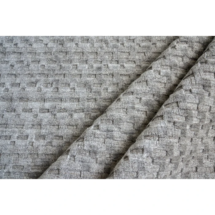 Exquisite Rugs Monroe Silk Taupe 39692X3 2ft.X3ft. Rect. Rug