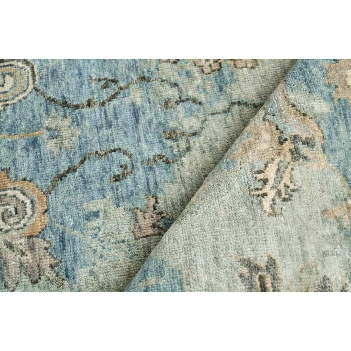 Exquisite Rugs Essex Ivory/Light Blue/Multi 40331X16 1ft.X1ft.6in. Rect. Rug