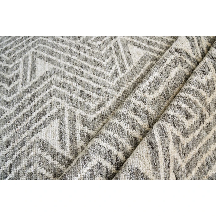 Exquisite Rugs Eaton Charcoal/Ivory 403710X14 10ft.X14ft. Rect. Rug