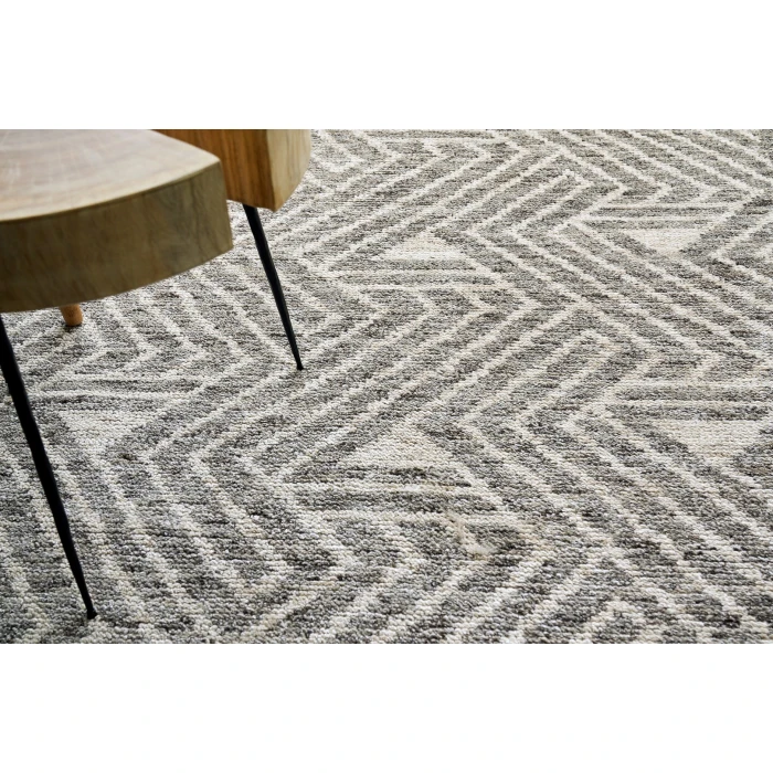 Exquisite Rugs Eaton Charcoal/Ivory 403710X14 10ft.X14ft. Rect. Rug