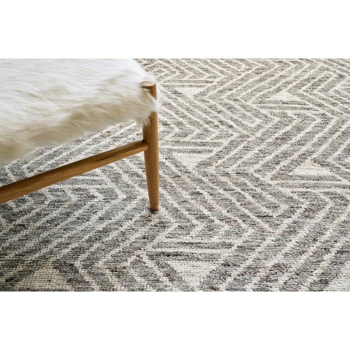 Exquisite Rugs Eaton Charcoal/Ivory 403710X14 10ft.X14ft. Rect. Rug