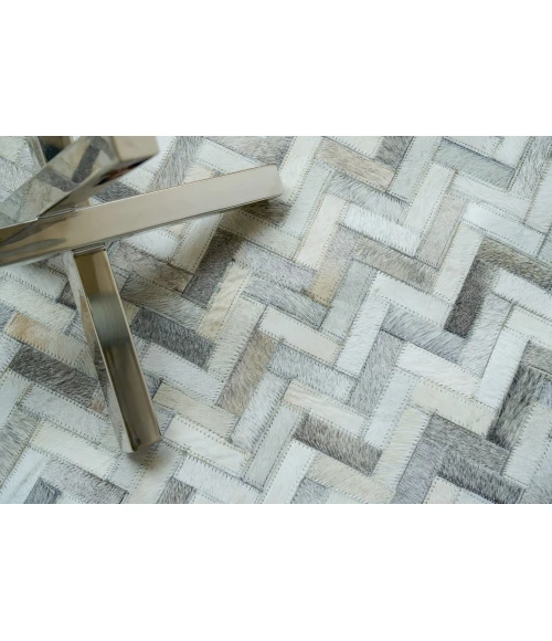 Exquisite Rugs Mosaic Leather Silver 40561X16 1ft.X1ft.6in. Rect. Rug