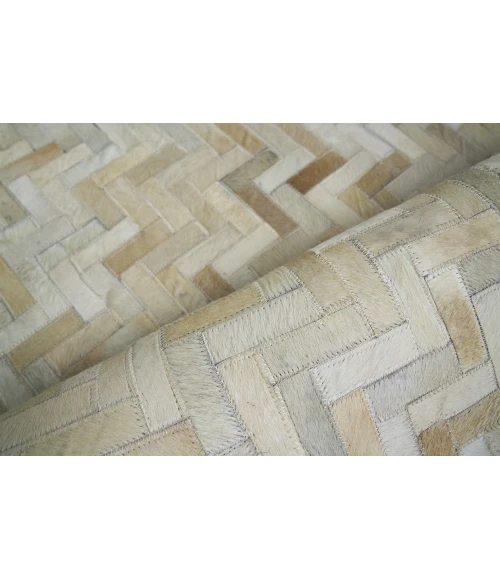 Exquisite Rugs Mosaic Leather Light Beige 40571X16 1ft.X1ft.6in. Rect. Rug