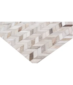 Exquisite Rugs Mosaic Leather Silver 40621X16 1ft.X1ft.6in. Rect. Rug