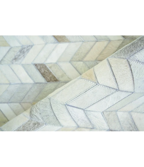Exquisite Rugs Mosaic Leather Silver 40621X16 1ft.X1ft.6in. Rect. Rug