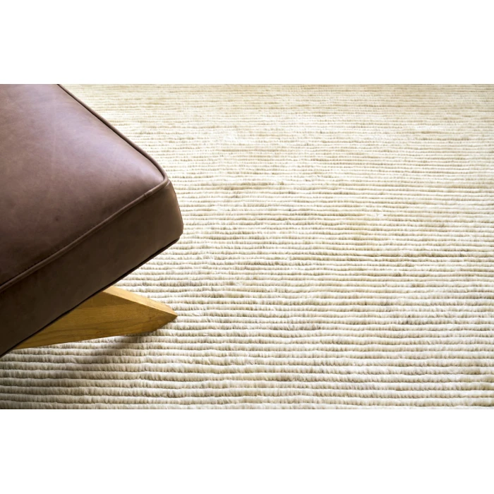 Exquisite Rugs Kaza White/Ivory 410010X14 10ft.X14ft. Rect. Rug