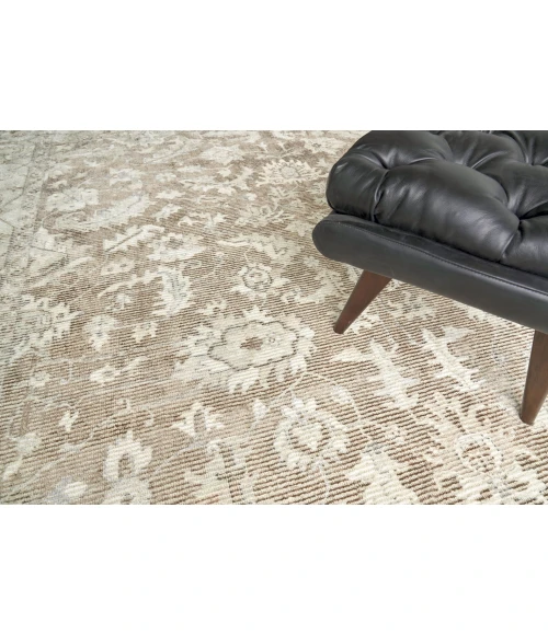 Exquisite Rugs Tuscany Brown 41061X16 1ft.X1ft.6in. Rect. Rug