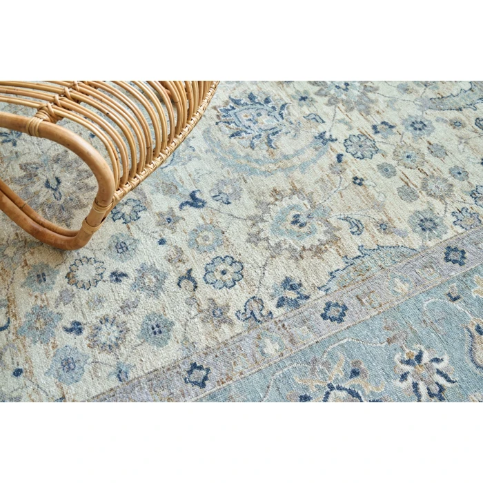Exquisite Rugs Harper Ivory/Light Blue 42311X16 1ft.X1ft.6in. Rect. Rug