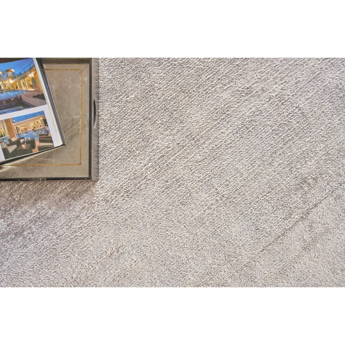 Exquisite Rugs Plush Light Silver 43962X3 2ft.X3ft. Rect. Rug