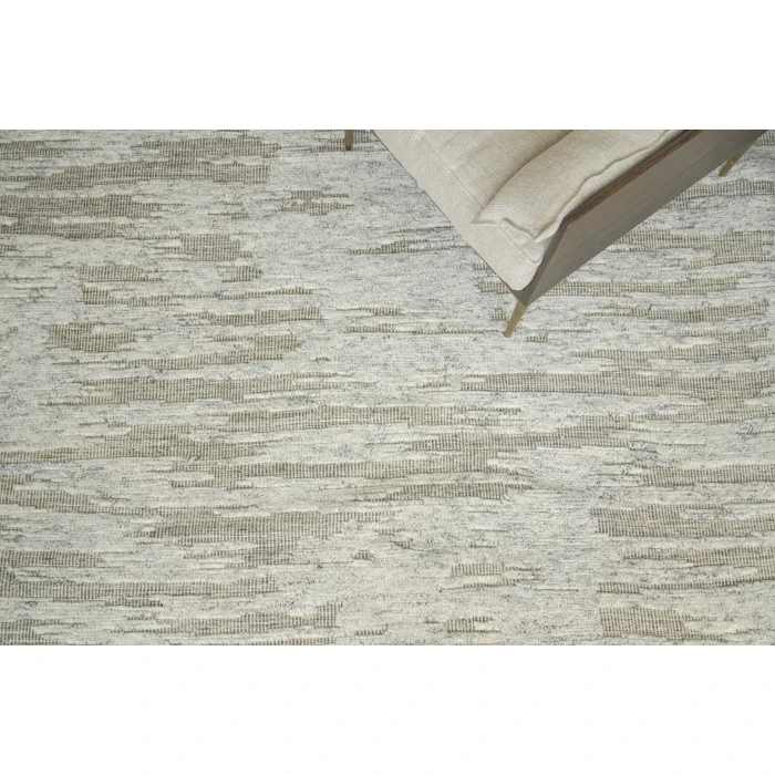 Exquisite Rugs Calibre Silver/Charcoal 44611X16 1ft.X1ft.6in. Rect. Rug