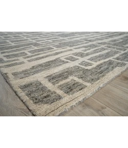 Exquisite Rugs Aldridge Charcoal/Ivory 44801X16 1ft.X1ft.6in. Rect. Rug