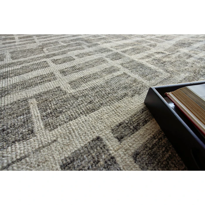 Exquisite Rugs Aldridge Charcoal/Ivory 44806X9 6ft.X9ft. Rect. Rug