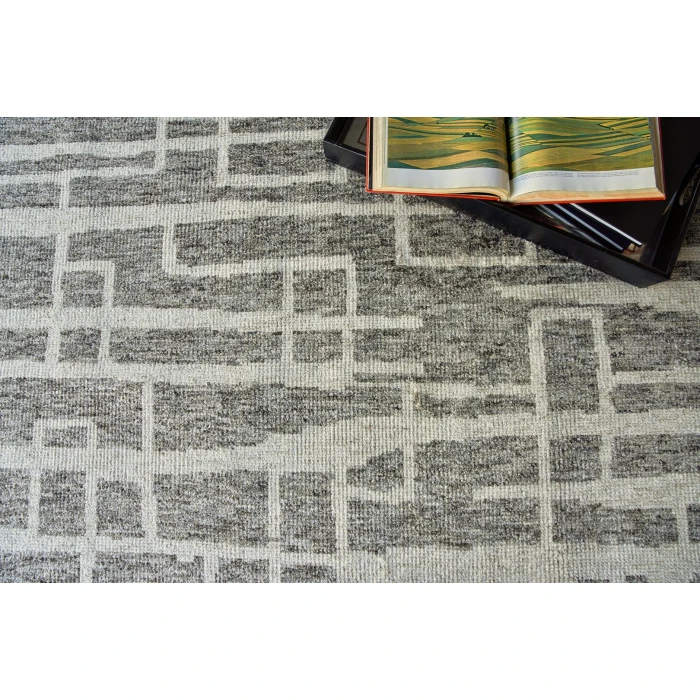 Exquisite Rugs Aldridge Charcoal/Ivory 44806X9 6ft.X9ft. Rect. Rug