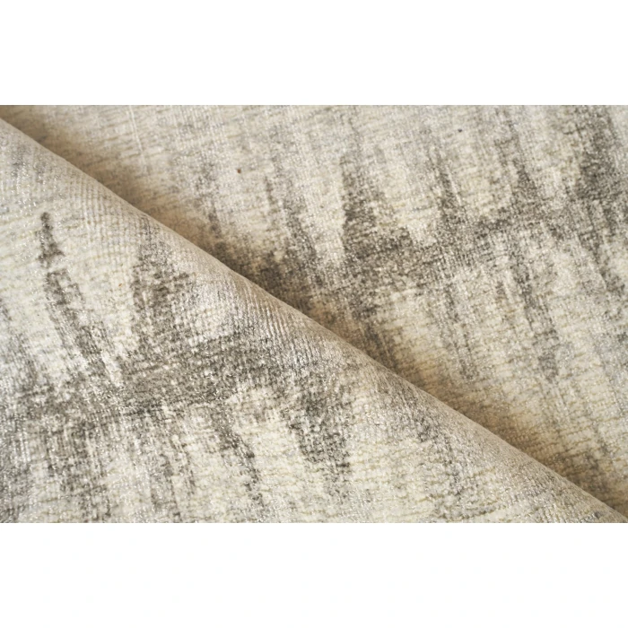 Exquisite Rugs Chroma Ivory/Silver 452314X18 14ft.X18ft. Rect. Rug