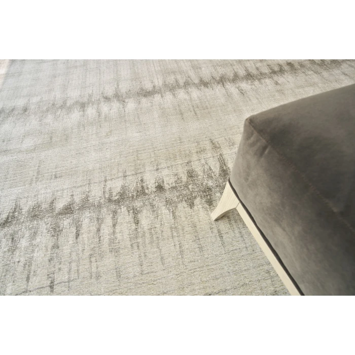 Exquisite Rugs Chroma Ivory/Silver 452314X18 14ft.X18ft. Rect. Rug