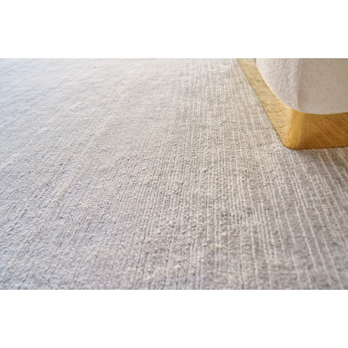 Exquisite Rugs Tangaro Light Silver 452510X14 10ft.X14ft. Rect. Rug