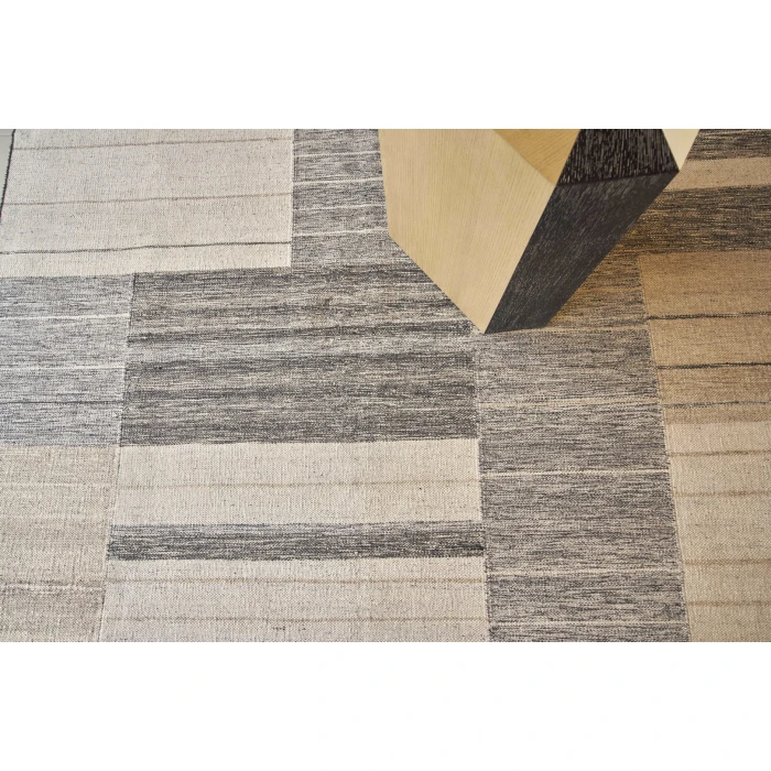 Exquisite Rugs Scandinavian Ivory/Blue/Gray 45911X16 1ft.X1ft.6in. Rect. Rug