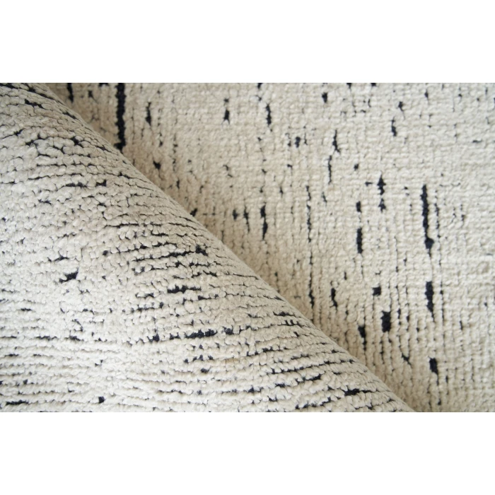 Exquisite Rugs Montero Ivory/Navy 46901X16 1ft.X1ft.6in. Rect. Rug