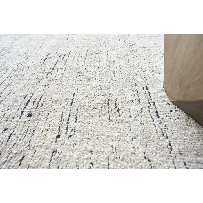 Exquisite Rugs Montero Ivory/Navy 46901X16 1ft.X1ft.6in. Rect. Rug