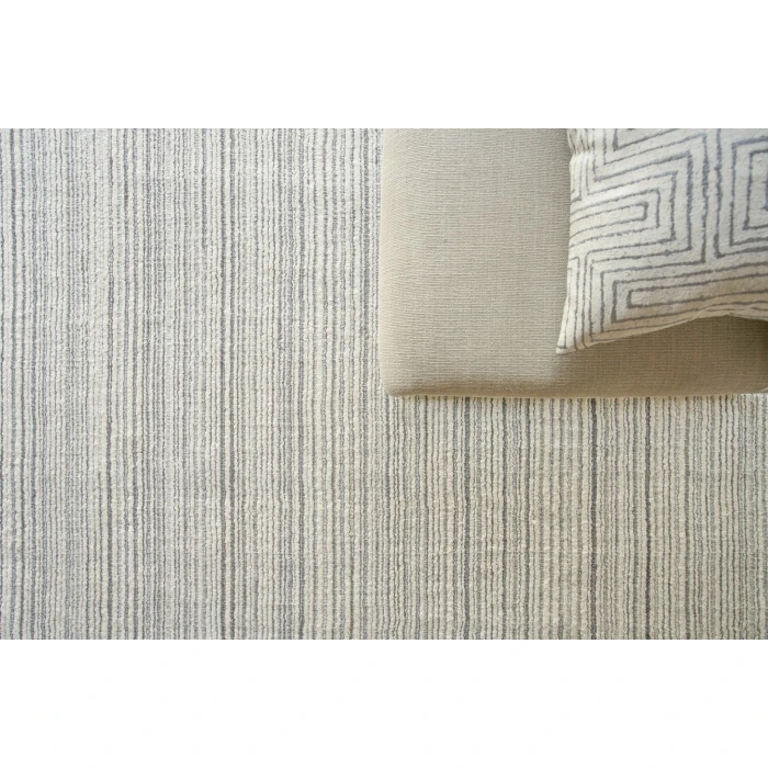 Exquisite Rugs Rossini Ivory/Gray 46958X10 8ft.X10ft. Rect. Rug