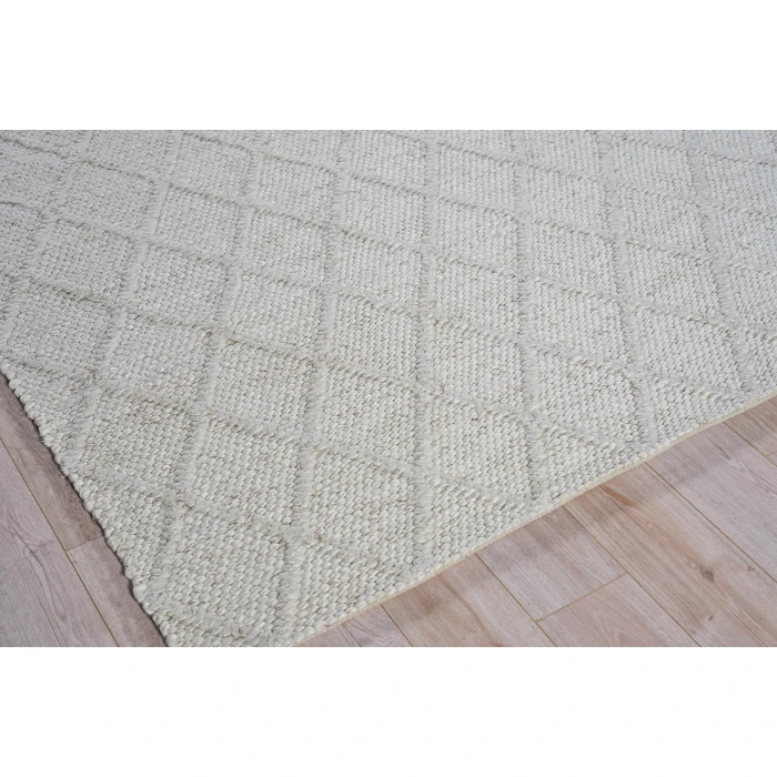 Exquisite Rugs Brentwood Ivory 47041X16 1ft.X1ft.6in. Rect. Rug