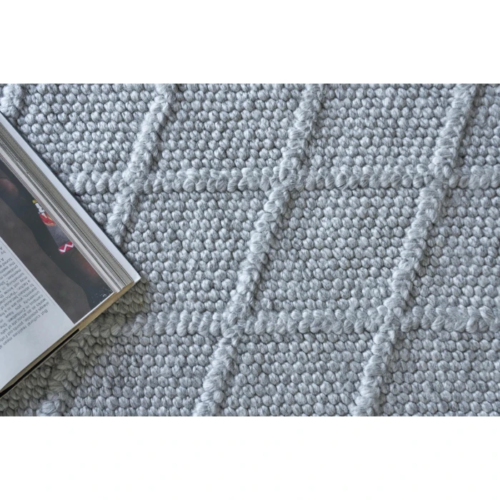 Exquisite Rugs Brentwood Dark Gray 47482X3 2ft.X3ft. Rect. Rug