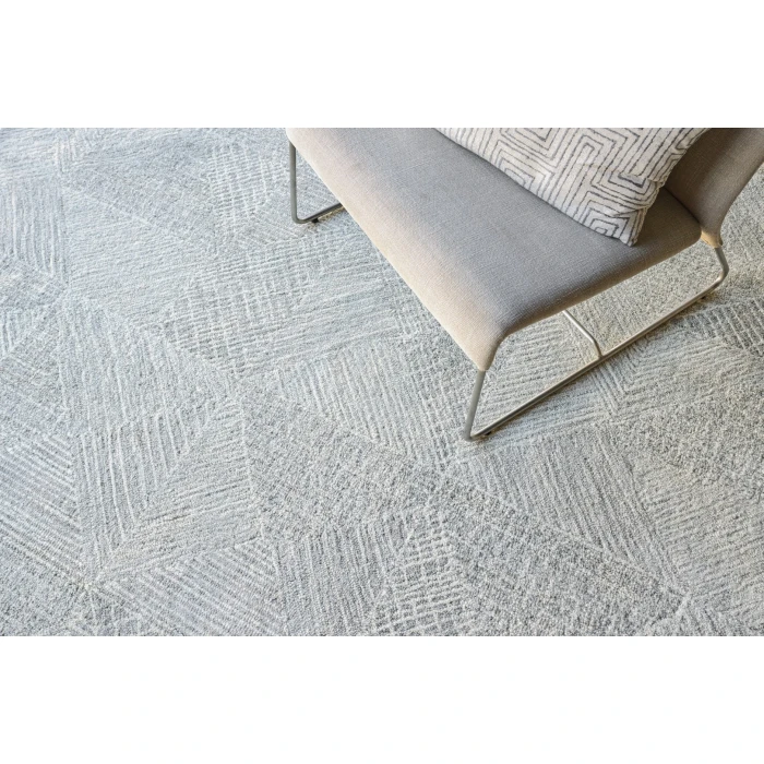 Exquisite Rugs Caprice Light Silver/Ivory 47591X16 1ft.X1ft.6in. Rect. Rug