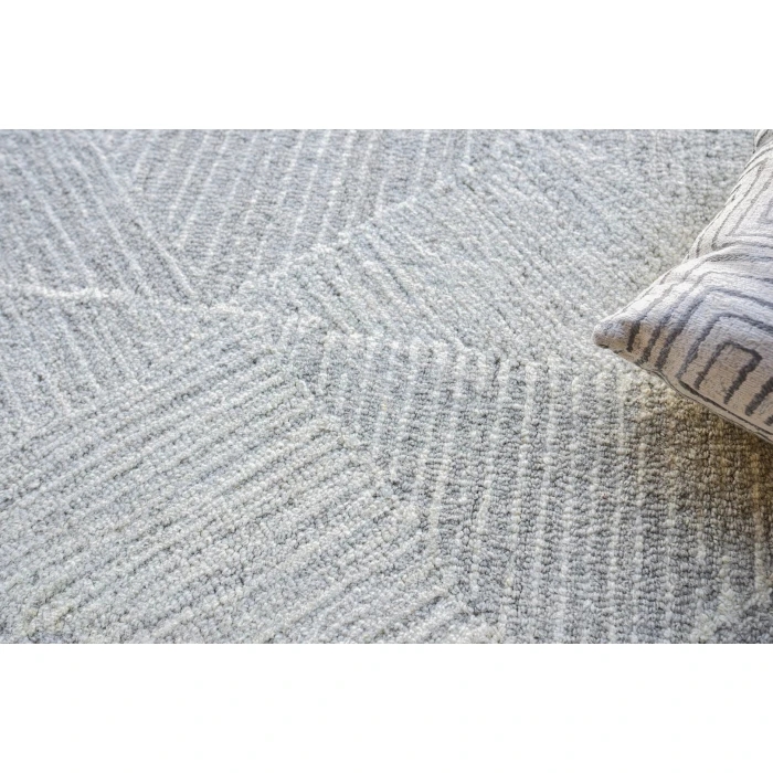 Exquisite Rugs Caprice Light Silver/Ivory 47591X16 1ft.X1ft.6in. Rect. Rug