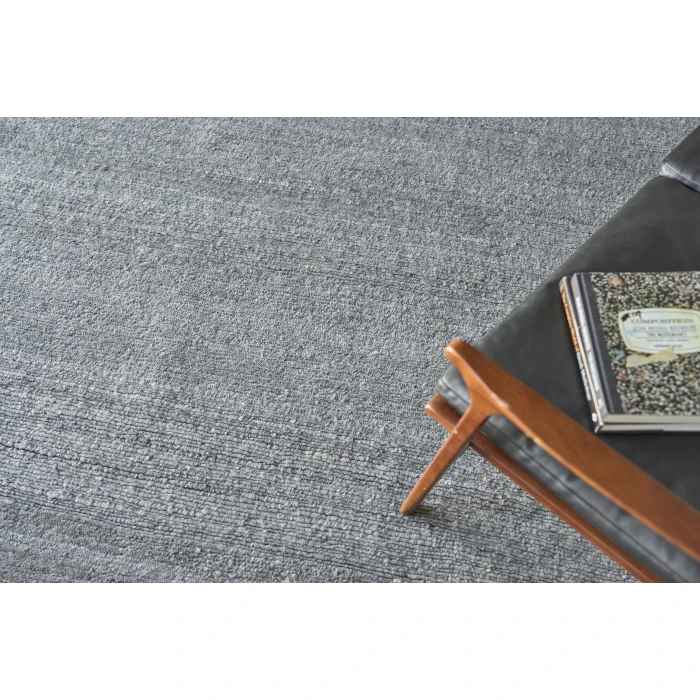 Exquisite Rugs Merino Wool Dark Gray 48051X16 1ft.X1ft.6in. Rect. Rug