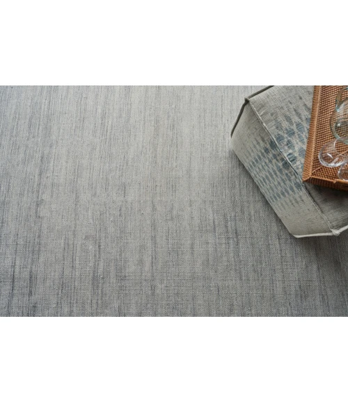 Exquisite Rugs Kashmir Light Silver 48522X3 2ft.X3ft. Rect. Rug