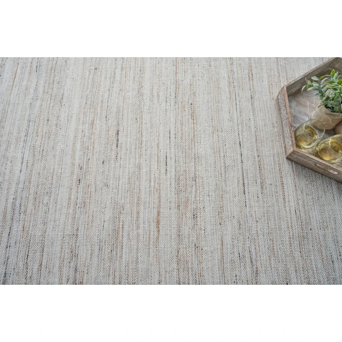 Exquisite Rugs Kashmir Light Beige 48542X3 2ft.X3ft. Rect. Rug
