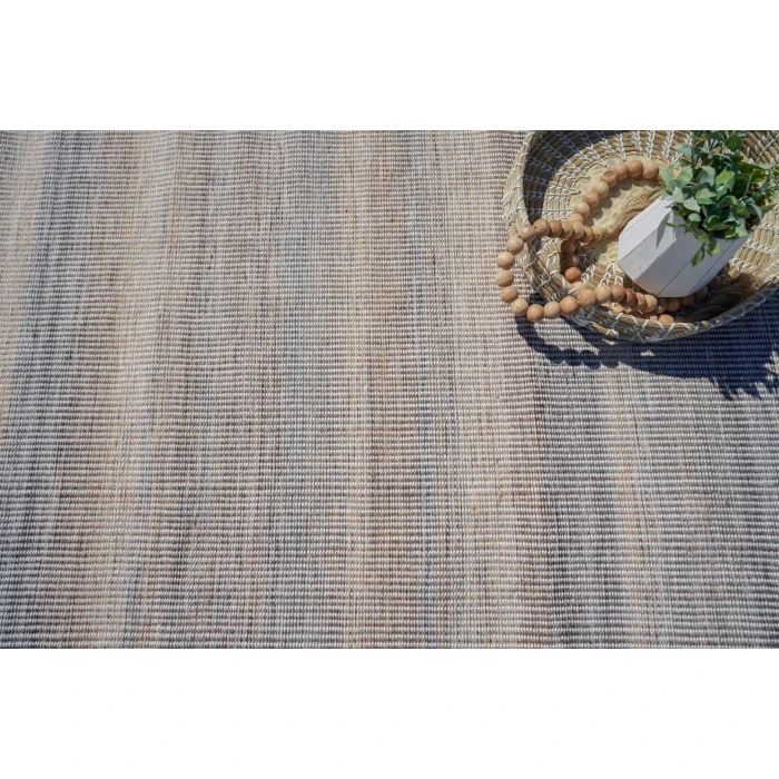 Exquisite Rugs Lenzi Gray/Ivory 48611X16 1ft.X1ft.6in. Rect. Rug