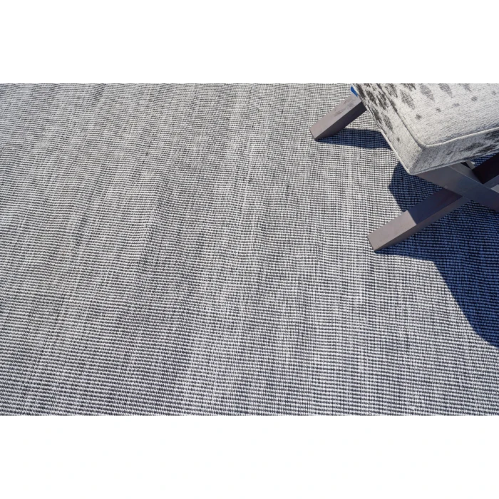 Exquisite Rugs Lenzi Black/Ivory 48623X5 3ft.X5ft. Rect. Rug