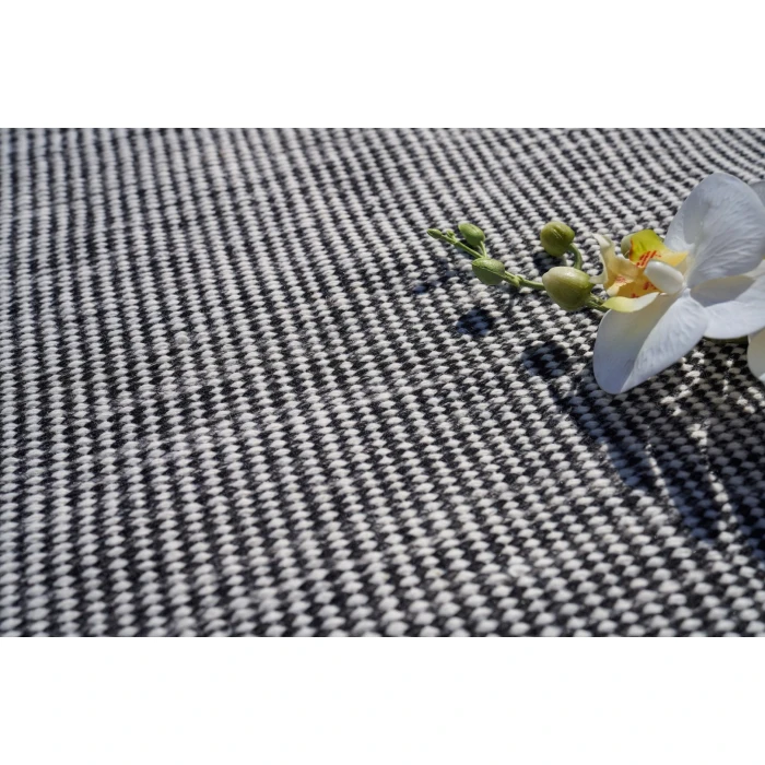 Exquisite Rugs Lenzi Black/Ivory 48623X5 3ft.X5ft. Rect. Rug
