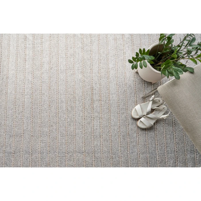 Exquisite Rugs Nova Natural Beige 48652X3 2ft.X3ft. Rect. Rug