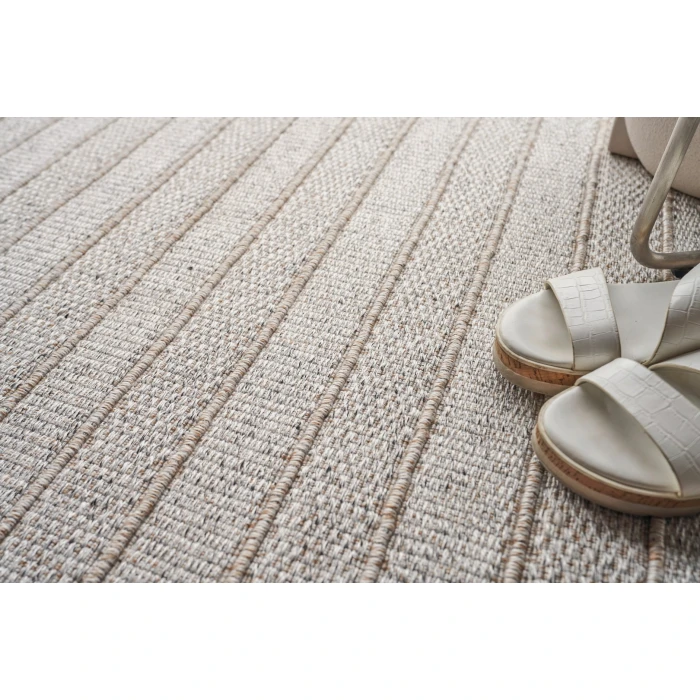 Exquisite Rugs Nova Natural Beige 48652X3 2ft.X3ft. Rect. Rug