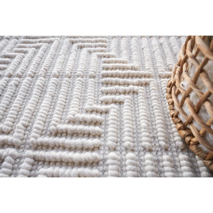 Exquisite Rugs Manzoni Ivory 48731X16 1ft.X1ft.6in. Rect. Rug