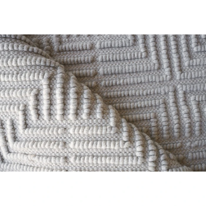 Exquisite Rugs Manzoni Silver 48741X16 1ft.X1ft.6in. Rect. Rug