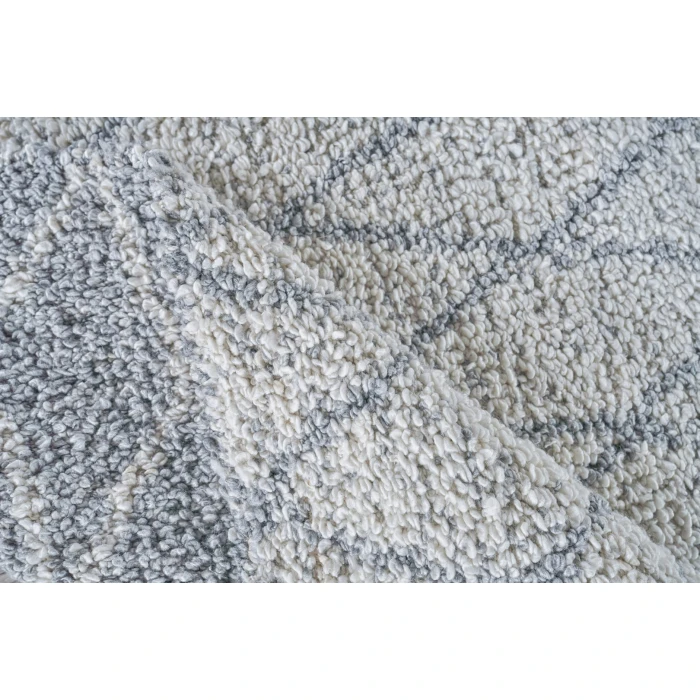 Exquisite Rugs Giorgio Gray/Ivory 48782X3 2ft.X3ft. Rect. Rug