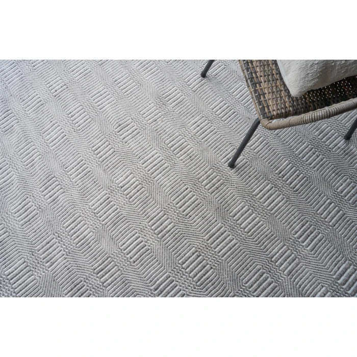 Exquisite Rugs Naples Ivory/Gray 48825X8 5ft.X8ft. Rect. Rug