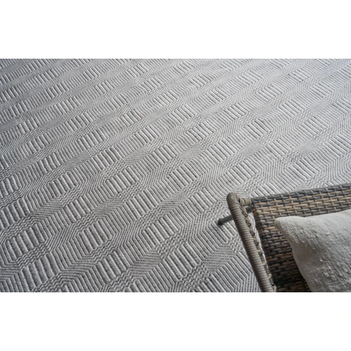 Exquisite Rugs Naples Ivory/Gray 48825X8 5ft.X8ft. Rect. Rug