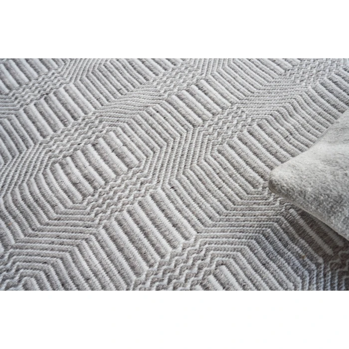 Exquisite Rugs Naples Ivory/Gray 48825X8 5ft.X8ft. Rect. Rug