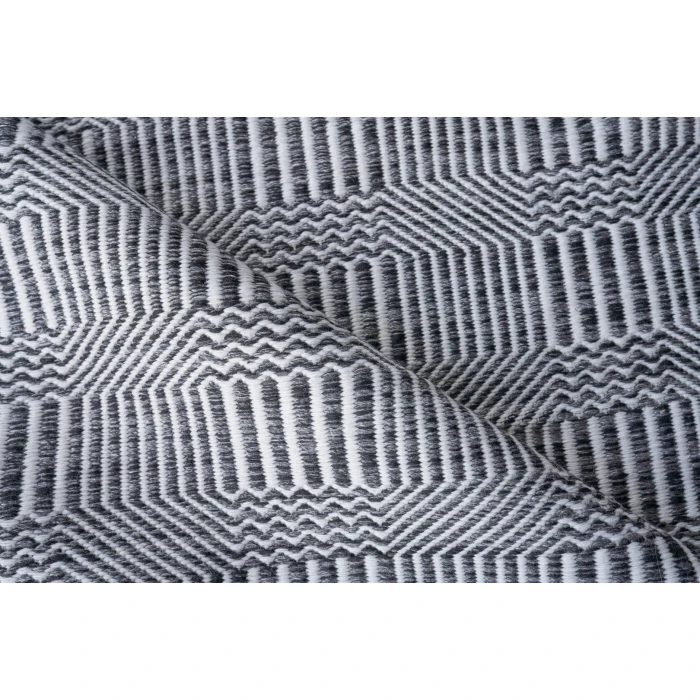 Exquisite Rugs Naples Ivory/Black 48832X3 2ft.X3ft. Rect. Rug