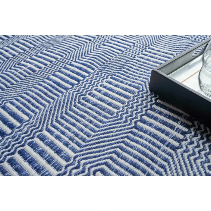 Exquisite Rugs Naples Ivory/Blue 48845X8 5ft.X8ft. Rect. Rug
